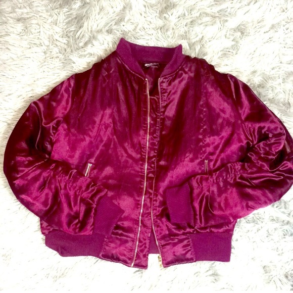Fashion Nova Jackets & Blazers - Fashion nova satin like bomber jacket